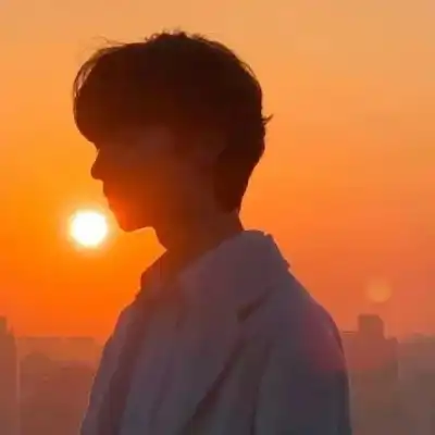吕小宸